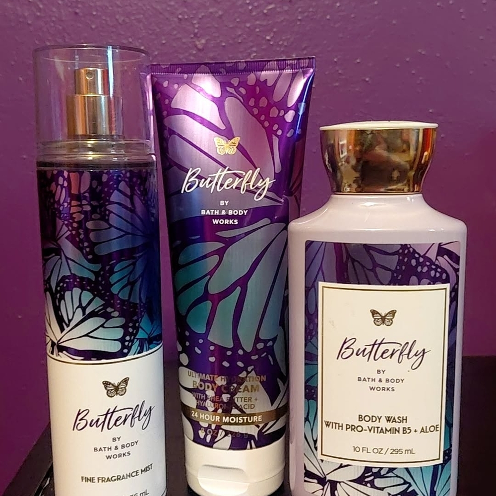 Bath & Body Works Butterfly Body Wash Set - Purple and White
